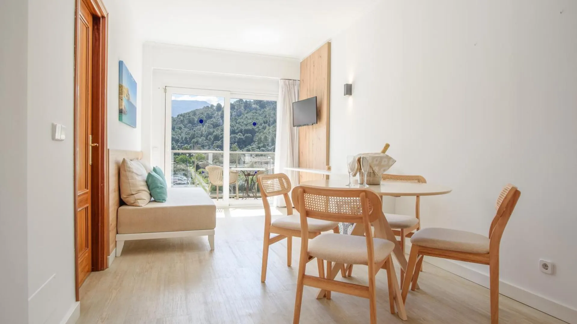 Hotel Marina Puerto de Sóller 3*,